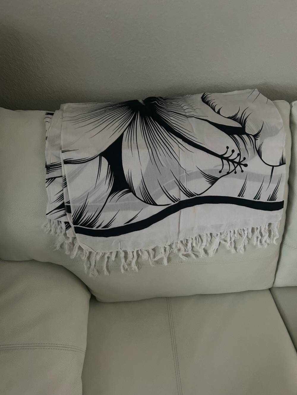 Black & White Floral Fringe Throw/Scarf
